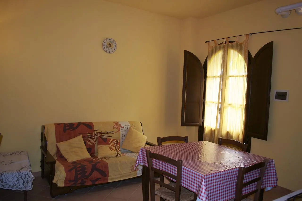 Residence Giuly Rosselmini Pieve di Santa Luce Aparthotel