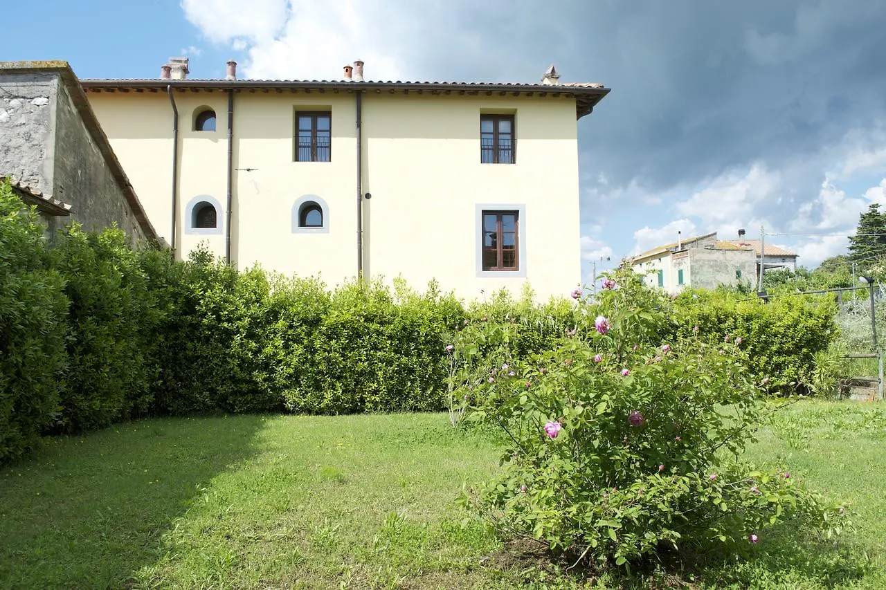 Residence Giuly Rosselmini Pieve di Santa Luce Italia